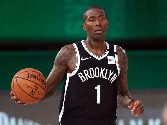 卫报：澳超削减分红+工资帽引发不满，球员工会准备罢赛抗议（卫报：澳超下调分红并收紧工资帽引发风波，球员工会酝酿罢赛行动）