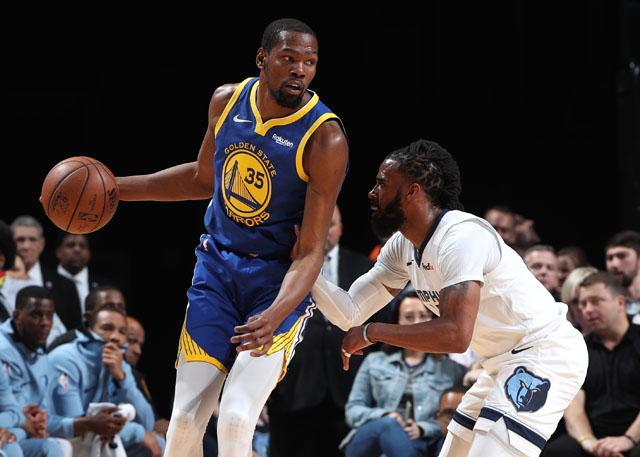 罗马诺：尽管与皇马有传闻，但齐达内未来的重心仍是法国国家队（罗马诺：尽管与皇马传出绯闻，齐达内的未来依旧聚焦法国国家队）