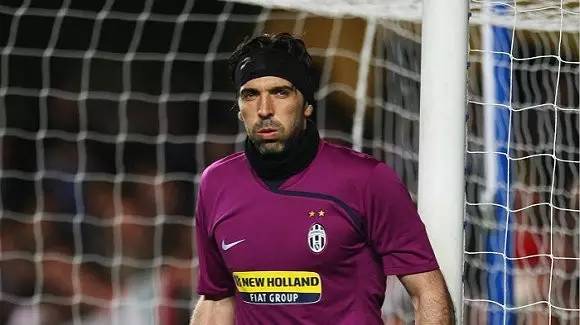 北伐！开赛4胜11负的灰熊，近12场9胜3负同期战绩联盟第三（灰熊逆袭：开季4胜11负却在近12场豪取9胜3负，同期联盟第三）