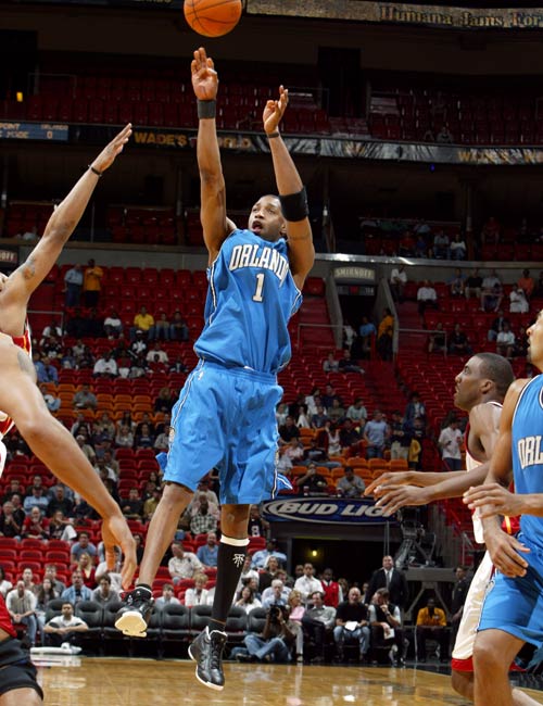 克尔费尔德：成为首位单场对诺伊尔打进两个点球的人？太棒了（克尔费尔德：单场两次点射破诺伊尔成首人，太棒了）