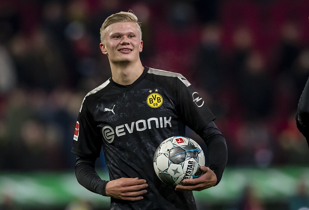 佩莱格里尼：“这支巴萨一直在上演精彩的比赛”（佩莱格里尼：这支巴萨始终奉献精彩比赛）