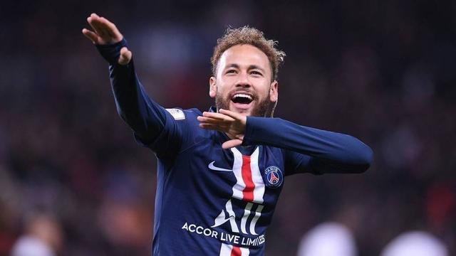 萨拉维亚：姆巴佩会成为历史最佳之一；梅西是独一无二的存在（萨拉维亚：姆巴佩终将跻身历史最佳行列，梅西无可替代）