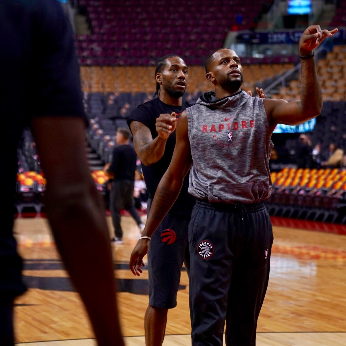 赫内斯：凯恩会在拜仁踢到2027年，在伦敦时他要靠保镖生活（赫内斯：凯恩将留在拜仁至2027年，伦敦时期需靠保镖护身）