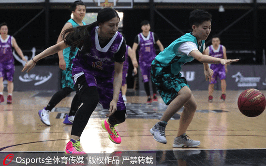 吉林4连胜场均丢79分，对手三分命中率均值仅26.6%（吉林豪取四连胜，场均失分仅79分，限制对手三分命中率至26.6%）