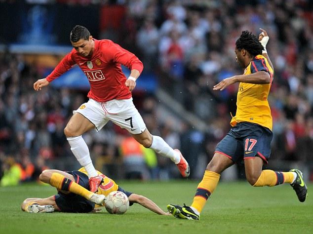 霍芬海姆vs奥格斯堡：曹法尔、奥利弗-鲍曼首发，法比安-里德、泽西格尔出战（霍芬海姆迎战奥格斯堡：曹法尔、奥利弗-鲍曼入选首发，法比安-里德、泽西格尔将出战）