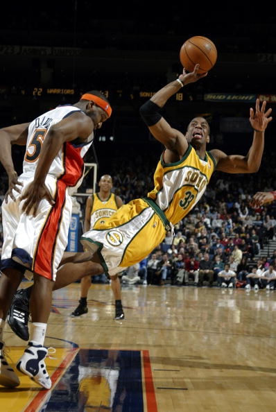 亚特兰大联赛8轮不胜，新帅帕拉迪诺遭遇开门黑（亚特兰大联赛八场不胜，帕拉迪诺执教首秀告负）