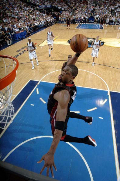 获得重用！科尔：我肯定会安排斯潘塞和库里一起上场（科尔确认将安排斯潘塞与库里同时登场，重用信号明显）